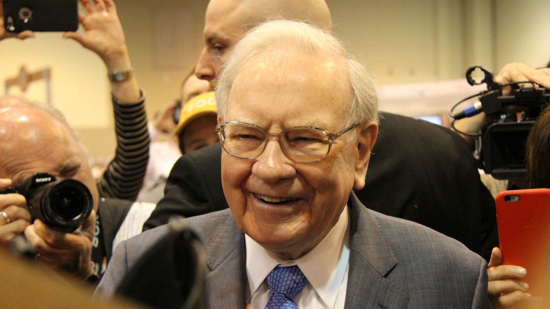 Warren Buffet Investment In Gold Strategy - Travel Trade ...